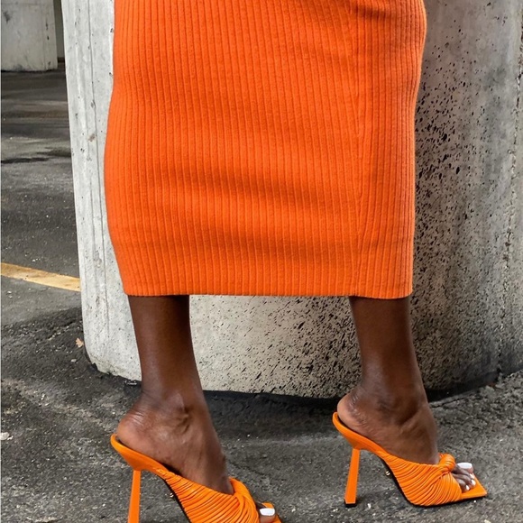 BY EGREIS LAURIE DRESS - Picture 2 of 8